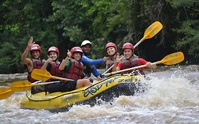 Espaço Alvorada com Banheira ,agendamento das atividades, café da manhã no centro
